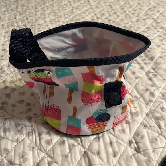 Three Thirty One items - Picture 6 of 8